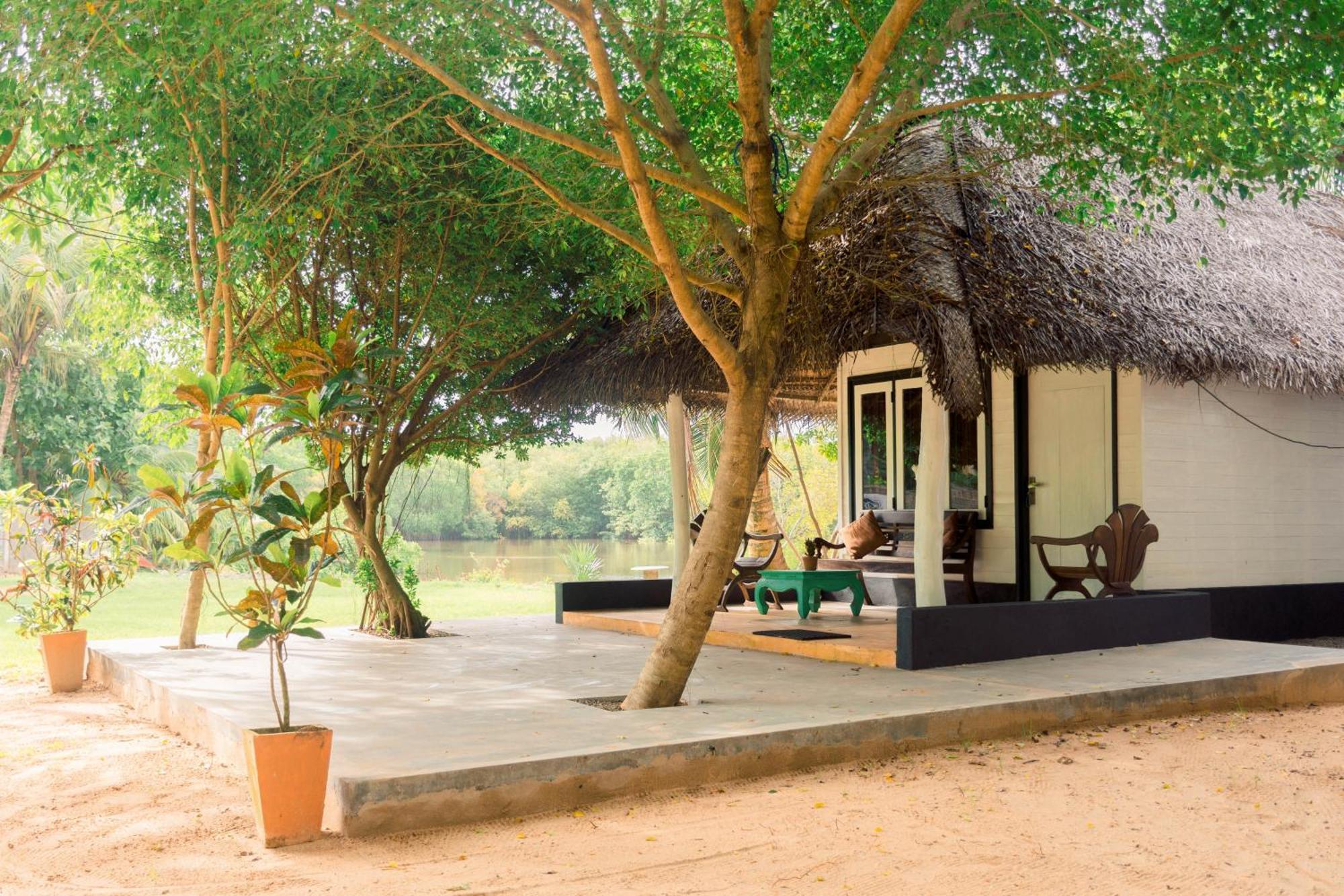 Harmony Beach Resort แทนกาลเล ภายนอก รูปภาพ