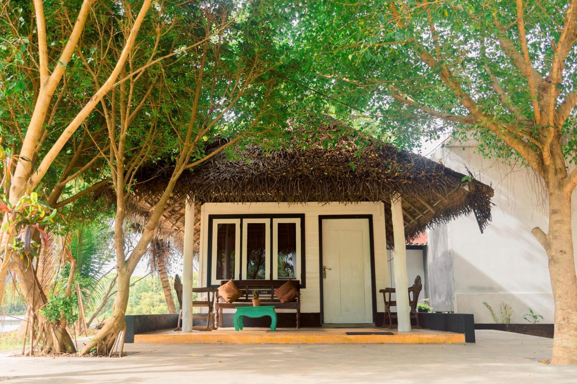Harmony Beach Resort แทนกาลเล ภายนอก รูปภาพ